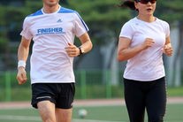 华体会app注册-田径训练加入海拔适应课程提升耐力，海拔对体育成绩的影响